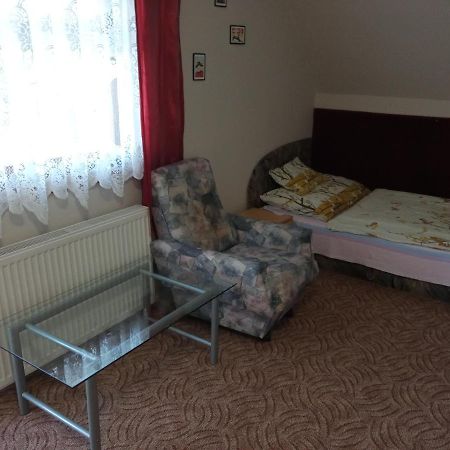 Holiday Apartmanház Zalakaros Exterior foto